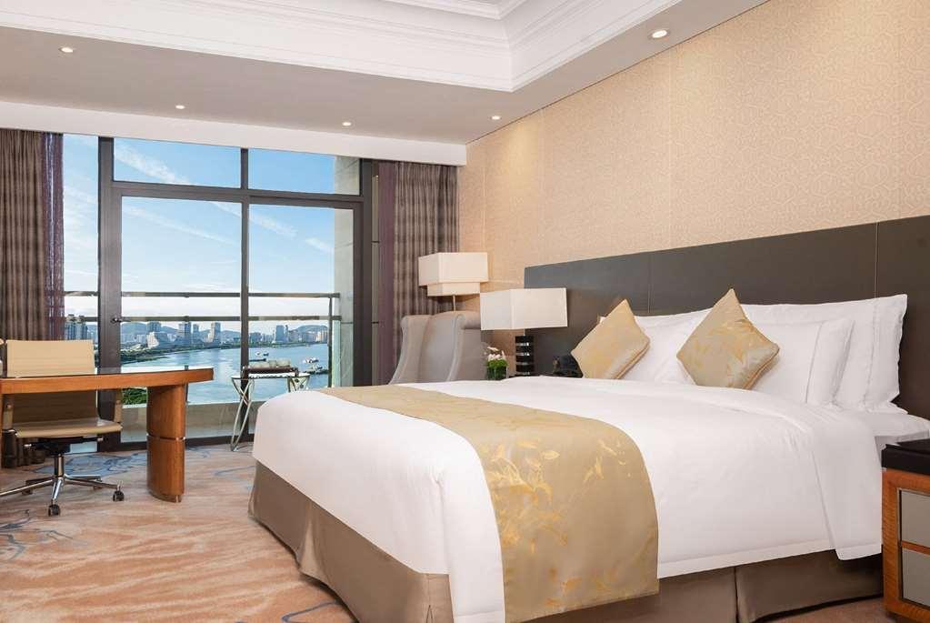 Wyndham Grand Xiamen Haicang Номер фото